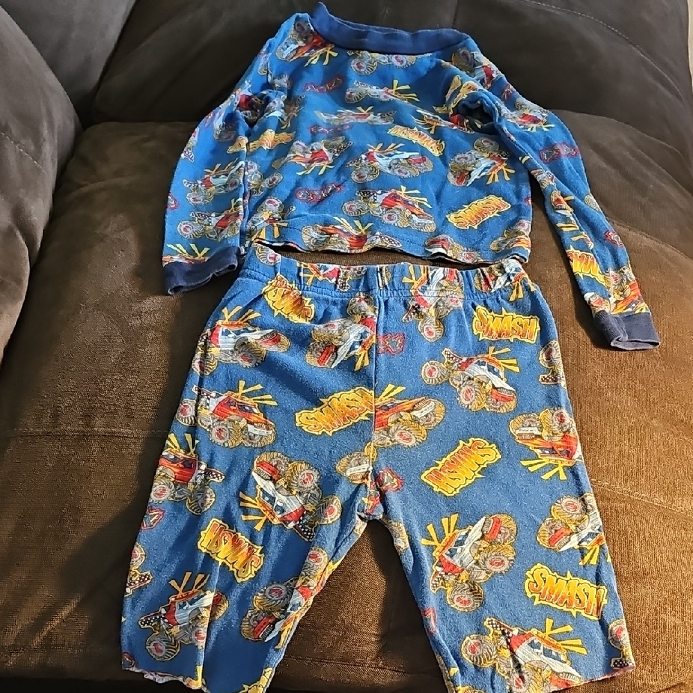 Snug fit 2 pc pajamas